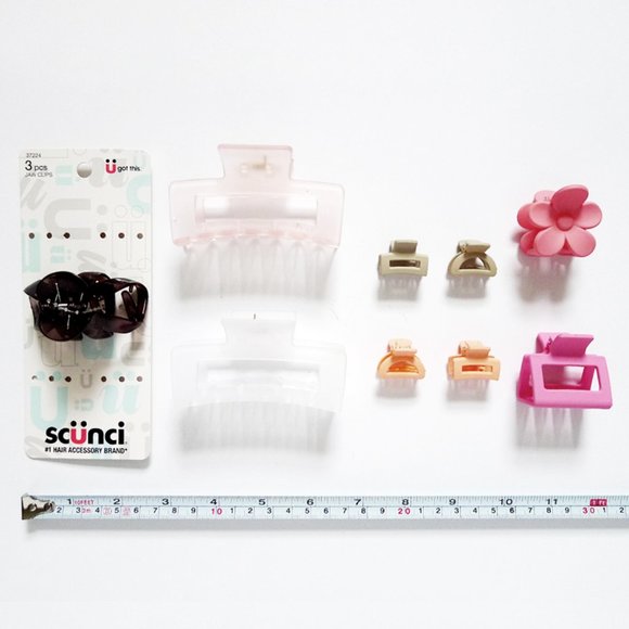 scunci Accessories - NEW WITHOUT TAG LOT 9 Piece CLAW HAIR CLIPS in Assorted Sizes Colors